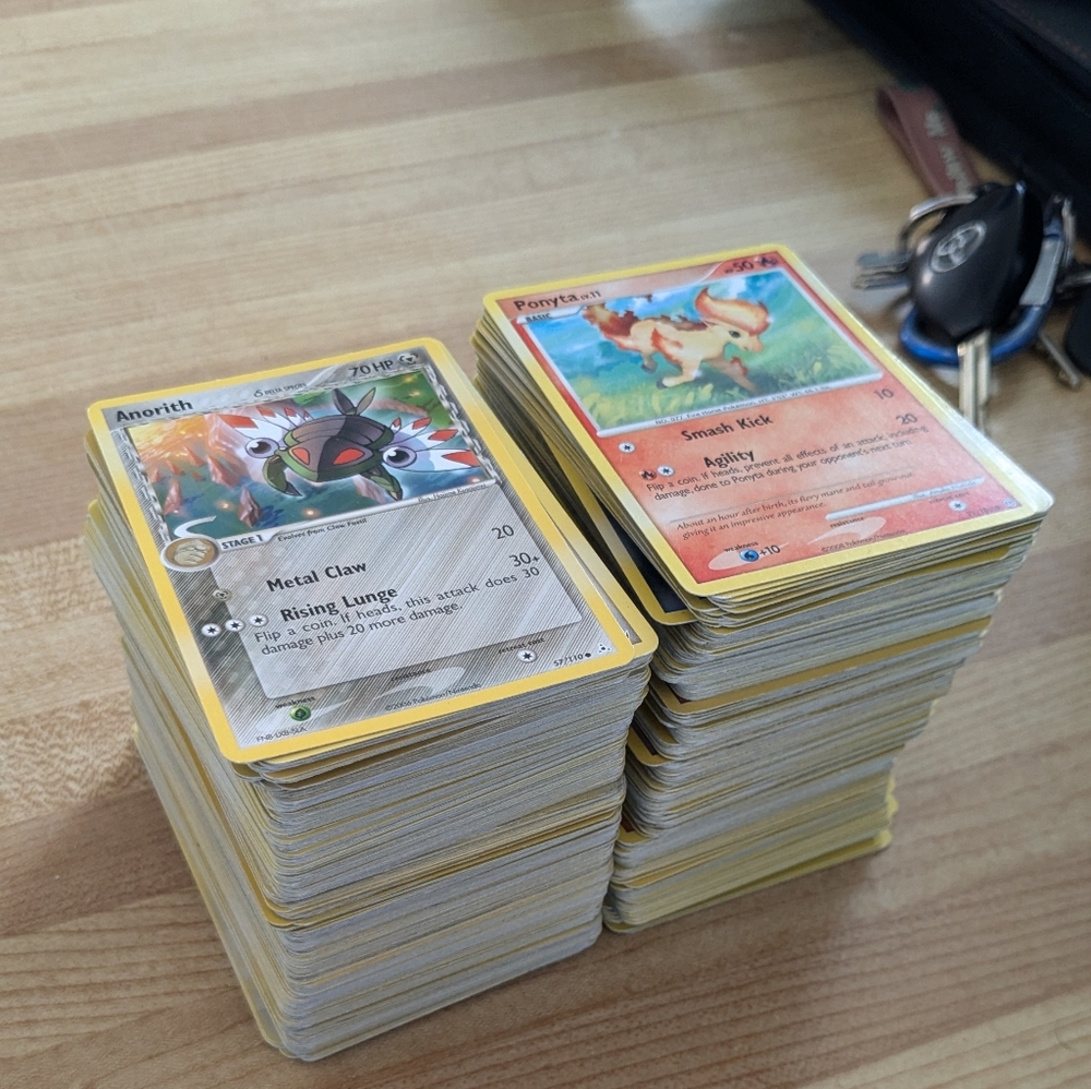 Pokemon bundle of 540 vintage card